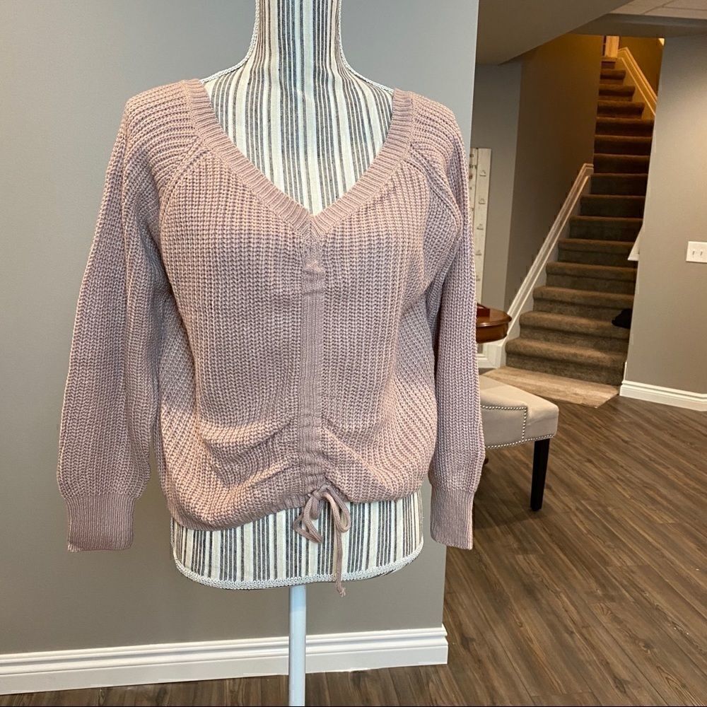 Blush Adjustable Crop Double V Sweater Small